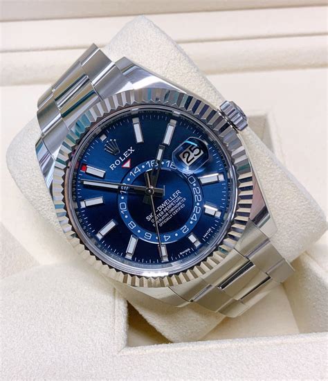 rolex space dweller dial|Rolex sky dweller retail price.